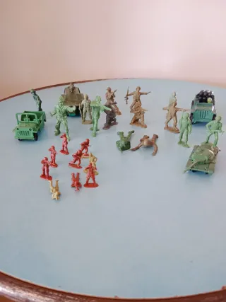 Soldatini militari plastica