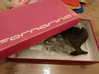 Stivali Fornarina scamosciati marroni Tg 37