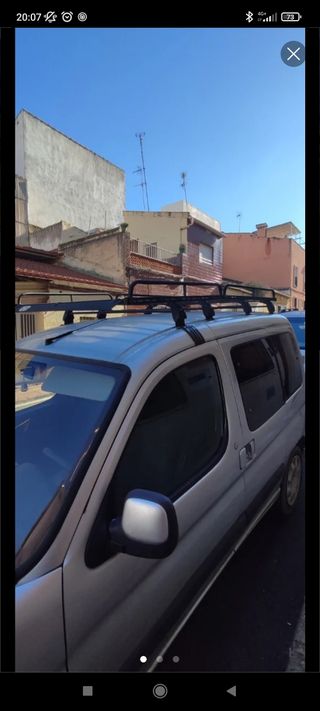 Baca Peugeot Partner Se encuentra en " CÁCERES "