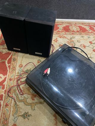 Giradischi Sony con altoparlanti Kenwood