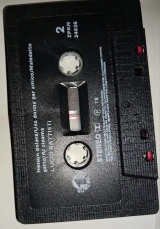 Lucio Battisti - Una Donna Per Amico Musicassetta