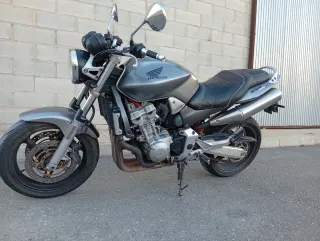 Honda Hornet 900