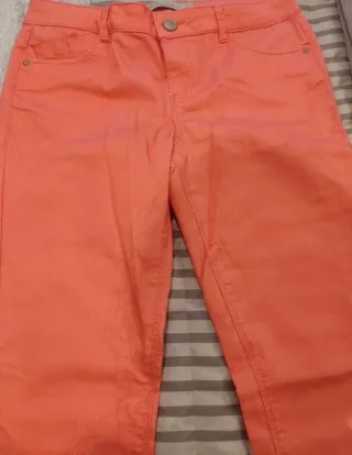 ​Pantalón pitillo Lefties color coral - Talla M