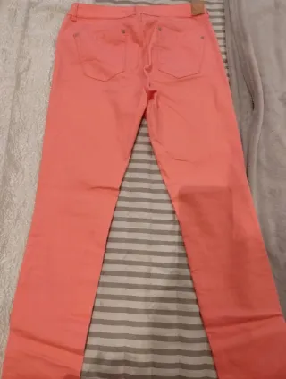 ​Pantalón pitillo Lefties color coral - Talla M