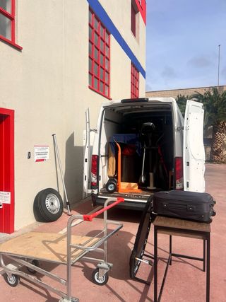 transporte y mudanzas 24/7 EUROPA TRANS