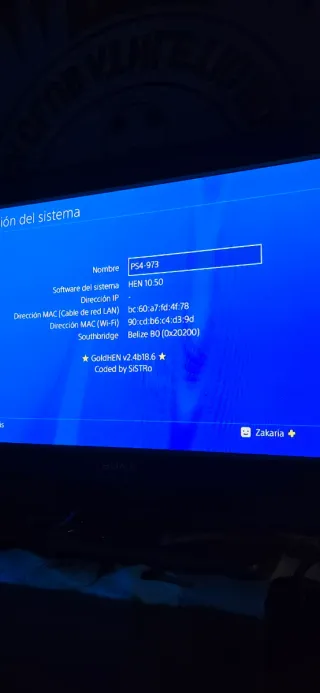 PS4 Slim Gold HEN 10.50 + 2 mandos