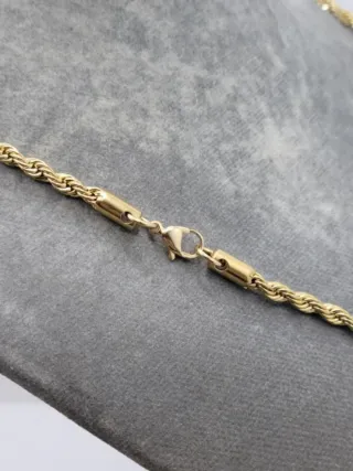 Colgante Cruz Jesús Acero Quirúrgico Chapado Oro