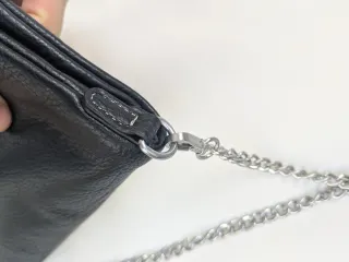 Bolso Negro Stradivarius Cadena