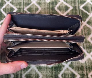 Portafoglio donna NK monogram nero e oro