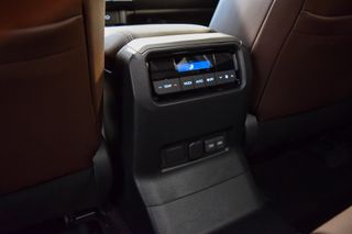 Toyota Land Cruiser 250 Hybrid 2026