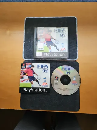 FIFA 98 Rumbo al Mundial PS1 PAL