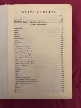 Biblia con tapas de cuero, Antiquisima!!