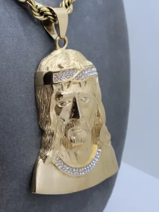 Grandioso Colgante Jesucristo con Circonitas