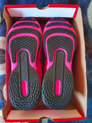 Zapatillas Nike Rosas y Negras