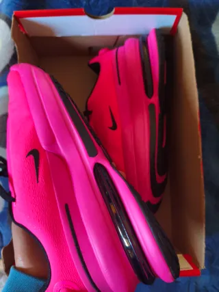 Zapatillas Nike Rosas y Negras