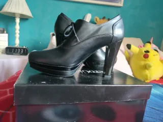 Botines NeroGiardini Tacón Negros