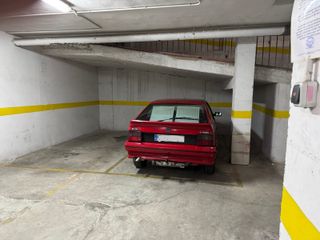 Plaza de Garaje en Badajoz, c/ América