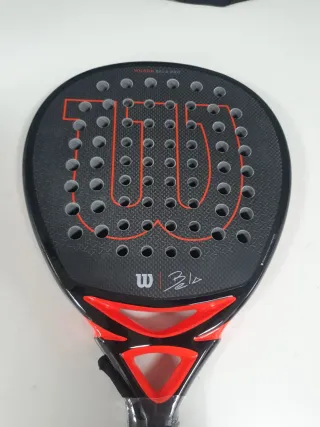 Liquidación Pala pádel Wilson Bela Pro