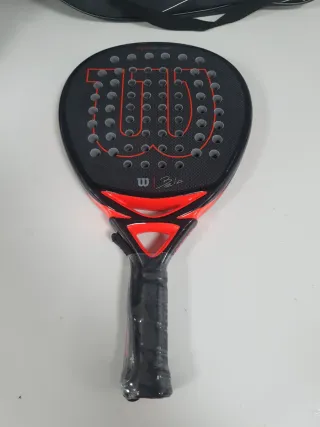 Liquidación Pala pádel Wilson Bela Pro