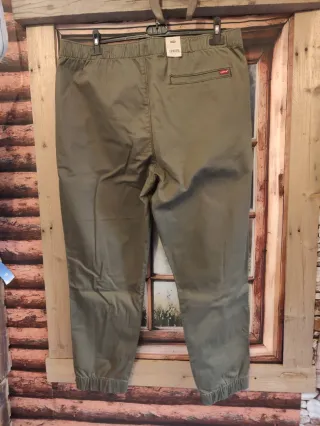 Pantalón Levi's Chino Joggers Talla XL