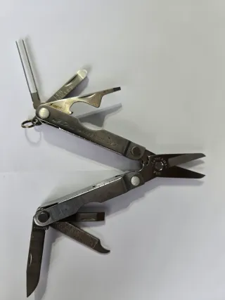Leatherman Micra multiherramienta