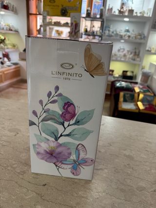 Vaso L'Infinito Porcellana 30cm Farfalle Fiori