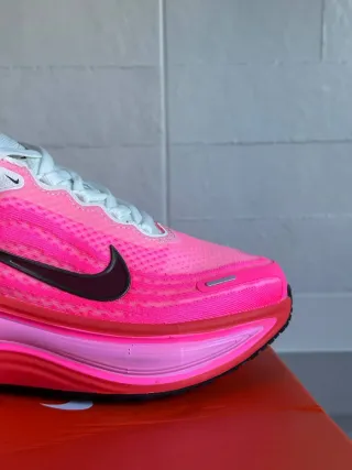 Nike Vomero Plus Zapatillas Running Mujer Rosa