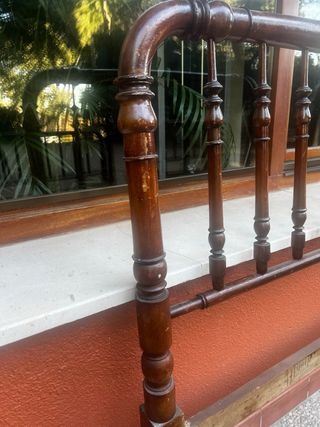 2 Camas Madera Torneada