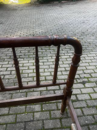 2 Camas Madera Torneada