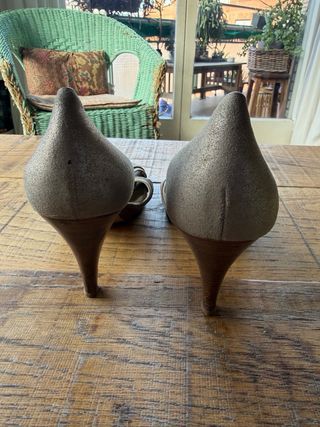 Tacones bronce Alain Manoukian Talla 41