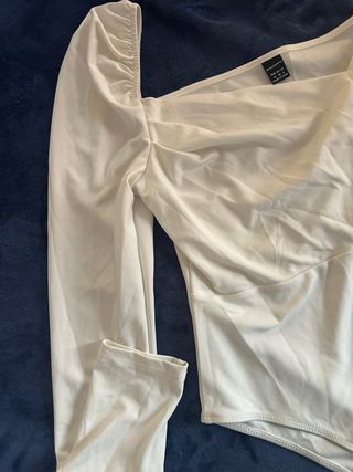 Body SHEIN manga larga escote cuadrado