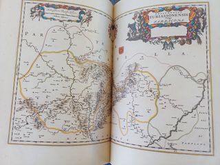 Hispania y Europa Libro Antiguo