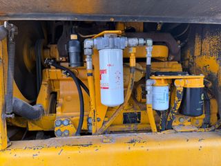 JOHN DEERE 772B ***MATRICULADA***