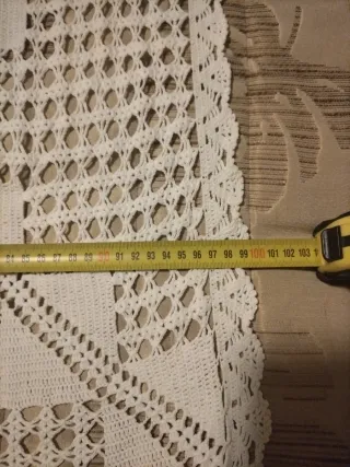 Paño grande de ganchillo hecho a mano