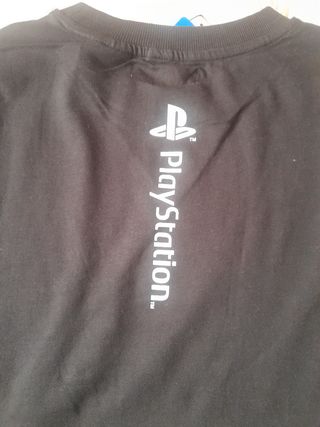 Camiseta PlayStation Negra Manga Larga