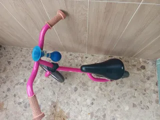 Bicicleta sin pedales Chicco Rosa