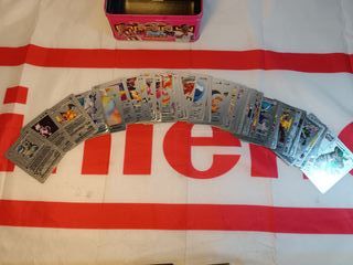 Lote Cartas Pokémon: Normal, Negra, Oro y Plata