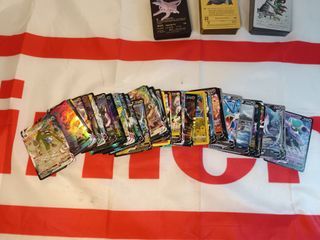 Lote Cartas Pokémon: Normal, Negra, Oro y Plata
