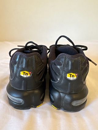 Nike TN Junior Bambas Negras