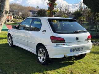Peugeot 306 1999i lo
