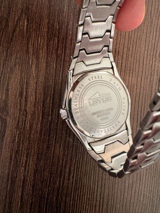 Reloj Lotus 15555 Plata y Blanco Funciona bien.