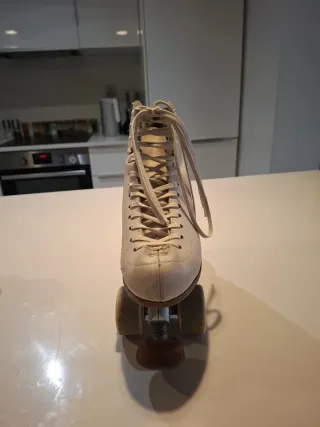 Patines artísticos Haroy Carlos Mur. Piel. Talla41