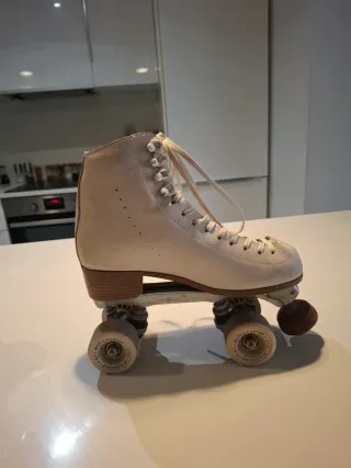 Patines artísticos Haroy Carlos Mur. Piel. Talla41