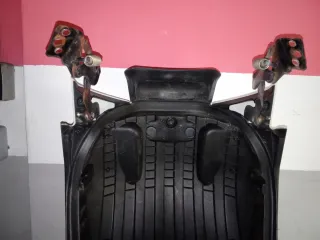 Maletero Peugeot metrópolis