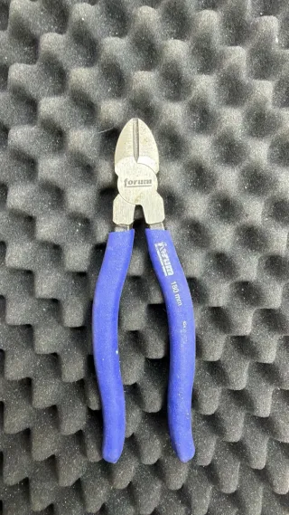 Alicates Forum 180 mm