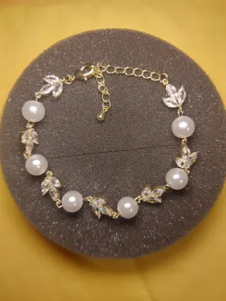 Pulsera perlas y circonitas dorada