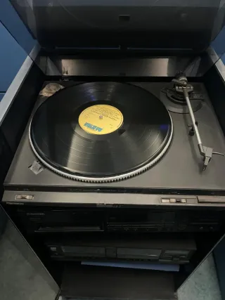 Equipo de música Pioneer: Tocadiscos y Cassette