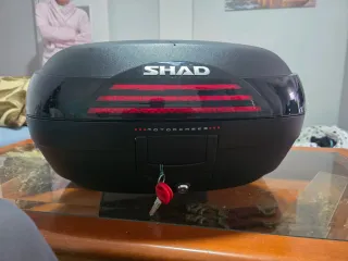 Baúl trasero para moto Shad SH46