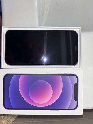 iPhone 12 Morado