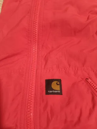 Chubasquero Carhartt Rojo talla M. Unisex,